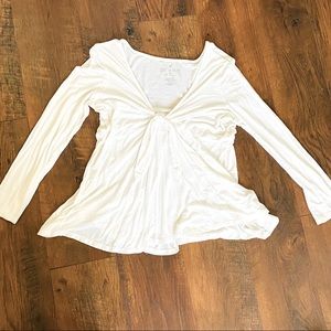 Soft & Sexy | American Eagle | White top